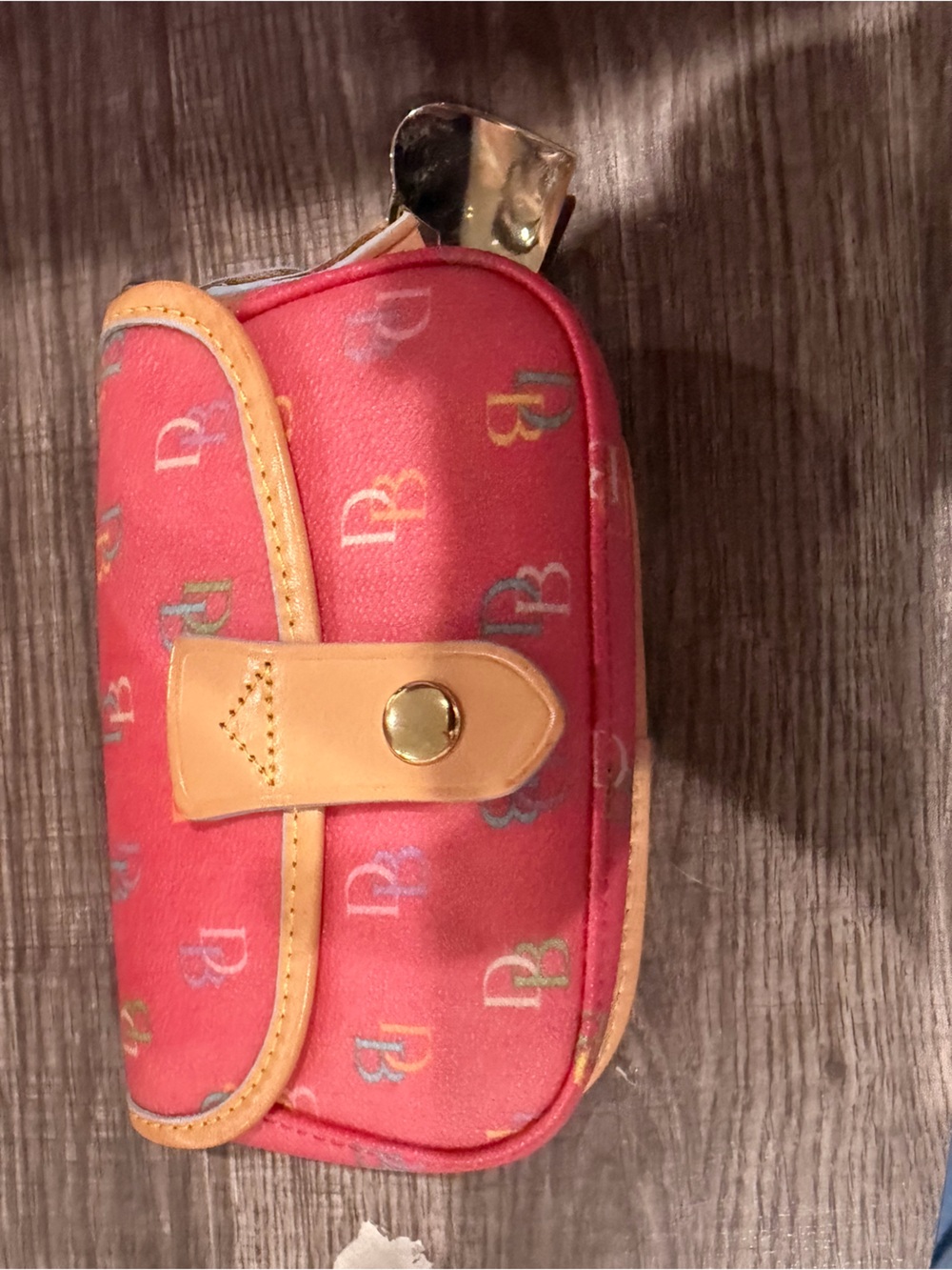 Dooney & Bourke Pink Signature Wristlet with Tan Trim